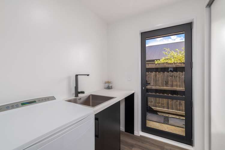 50 Katrine Drive Burwood_11