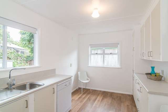 22 Ngaio Road Raumati Beach_4