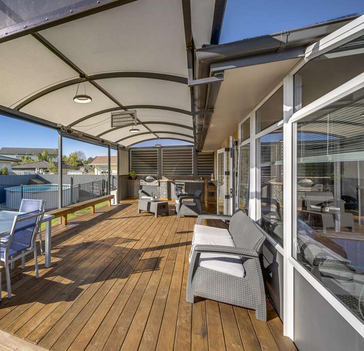 45 Holyrood Street Taradale_16