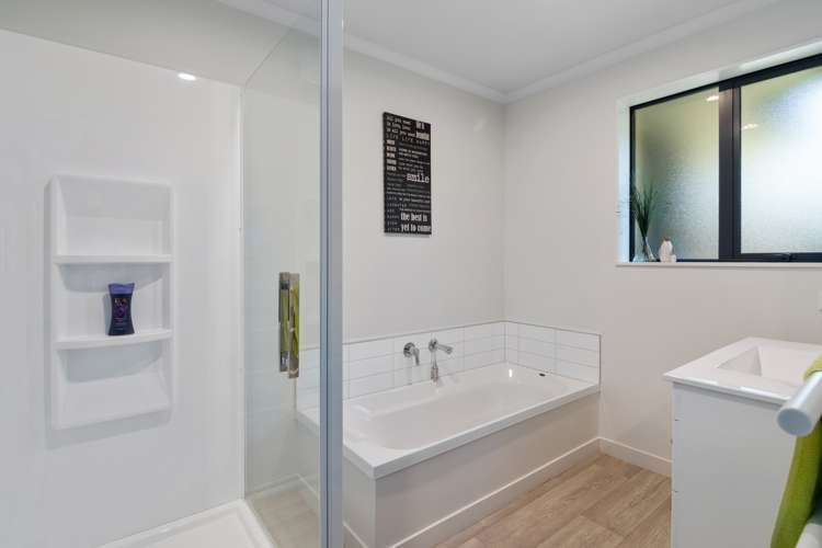 17 Forget-Me-Not Lane Richmond_16