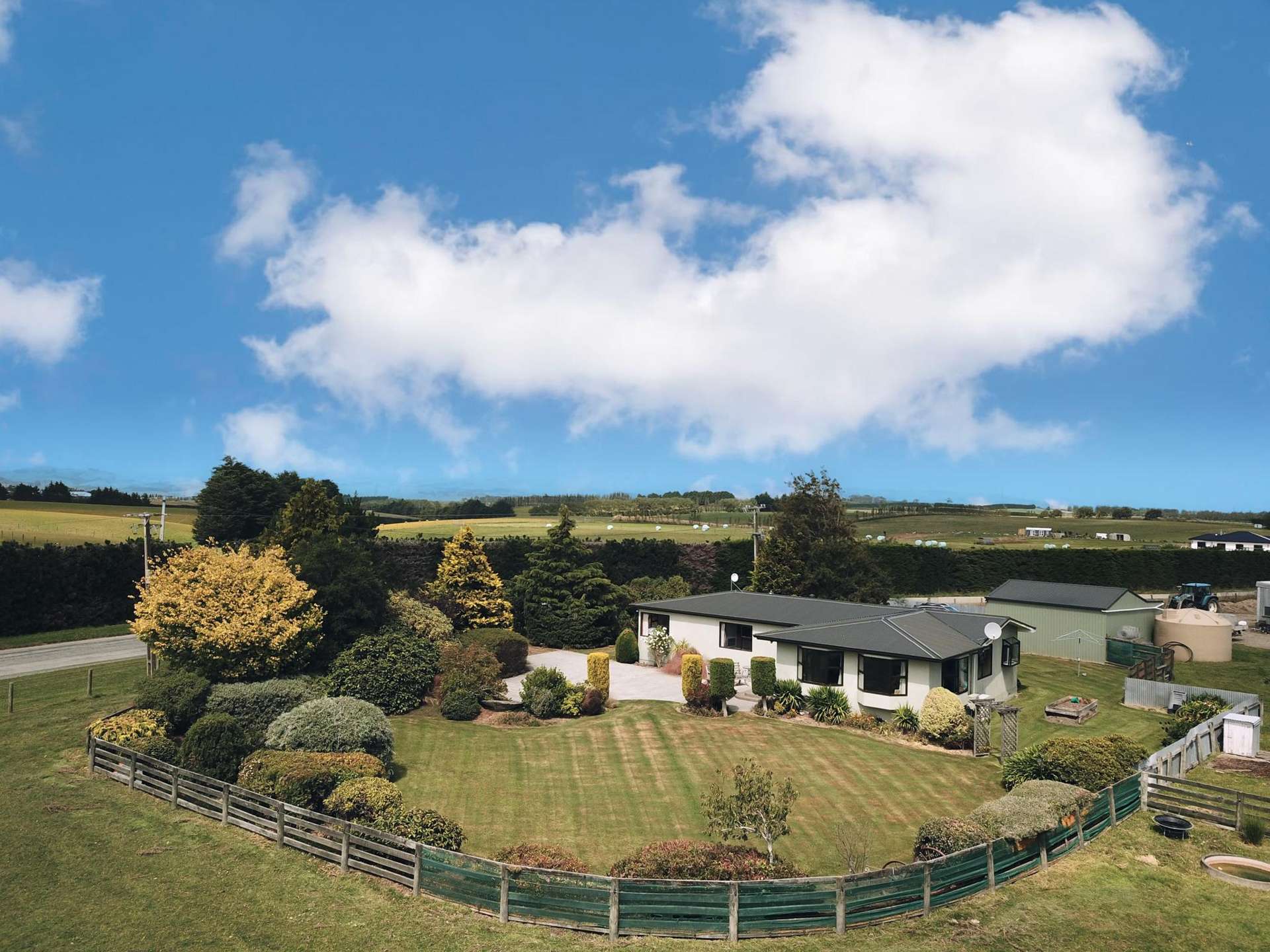 8 Humphries Road Waimumu_0