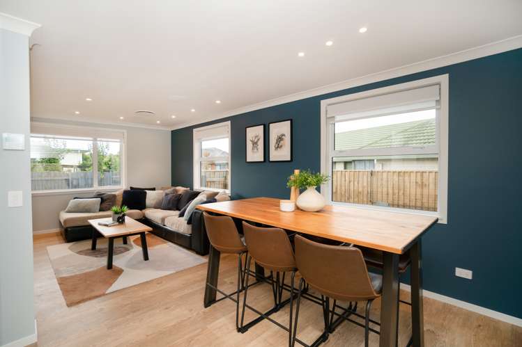 7 Sovereign Court West End_9