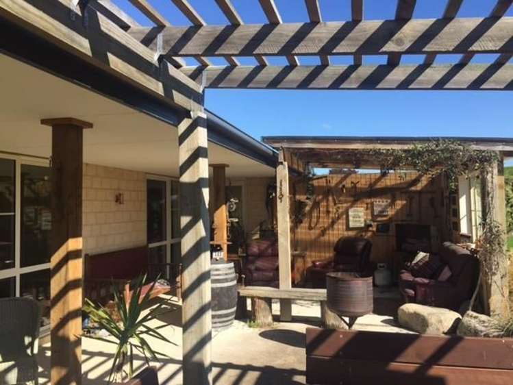 4/297 Maskells Road Balcairn_6