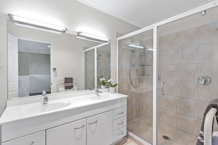 4 Becmead Drive Harewood_11