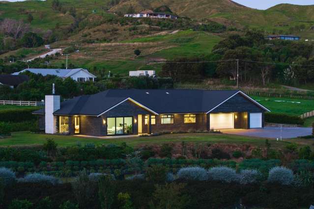 Exceptional Wainui lifestyle with Airbnb