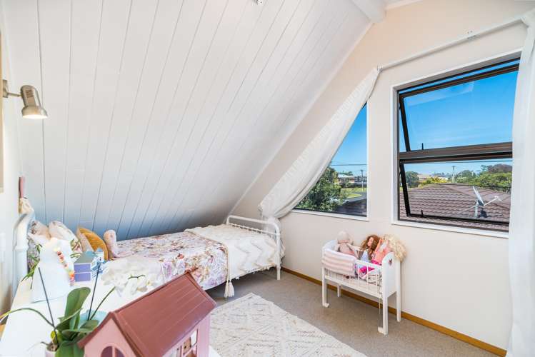 5 Weiti Road Orewa_13