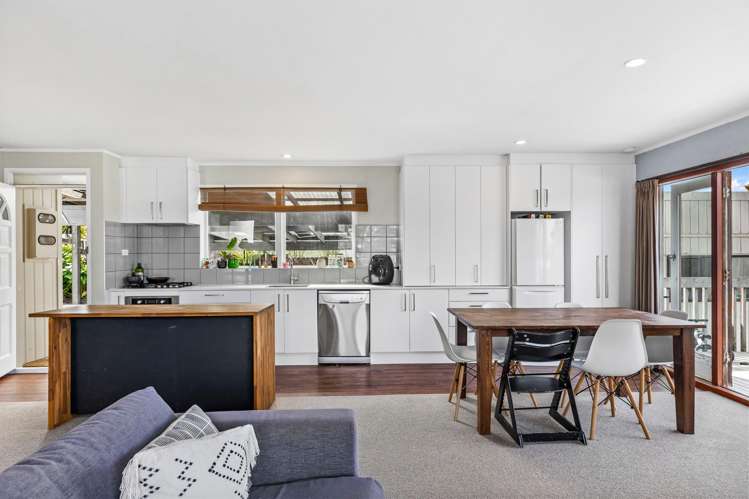 83 Sunnyvale Road Massey_11