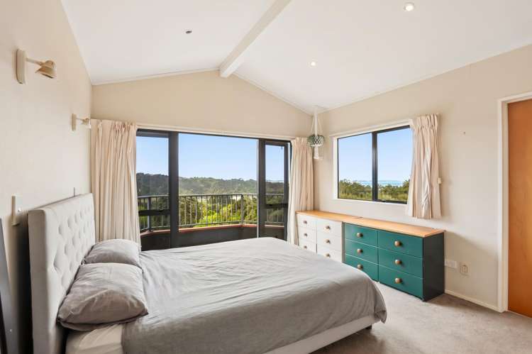 31 Rauhuia Crescent Parau_11