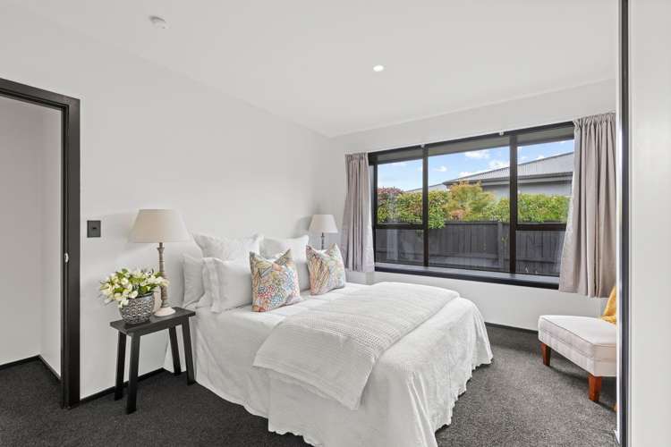 1/18 Blighs Road Strowan_13