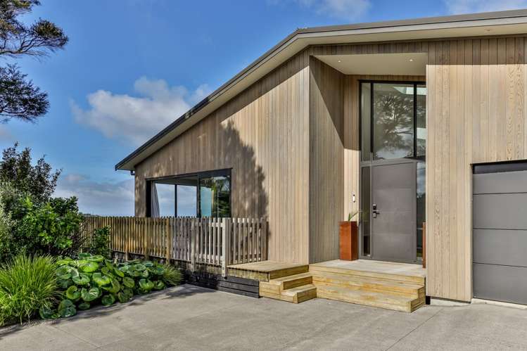 75 Minnehaha Avenue Titirangi_1