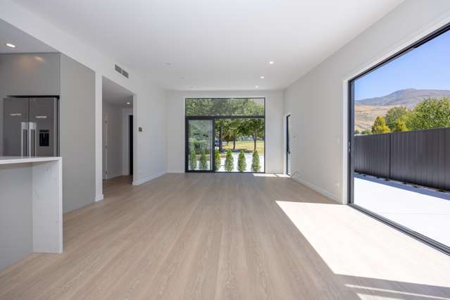 3 Willetts Green Wanaka_2