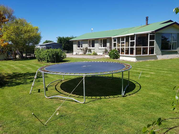 1917 Clinton Highway Clinton and Surrounds_0