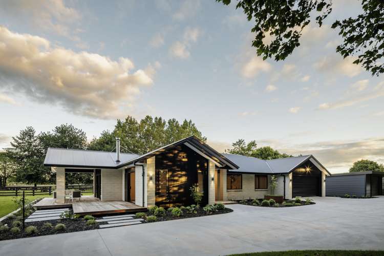 1206 Kaipaki Road Cambridge_26