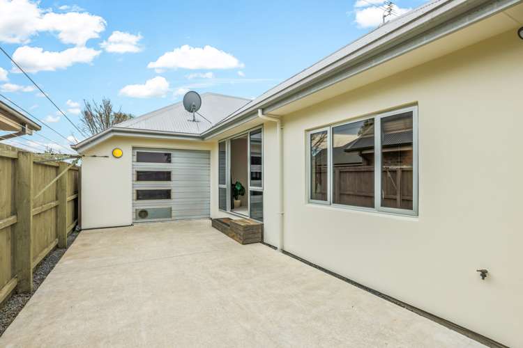 24 Crombie Green Northwood_27