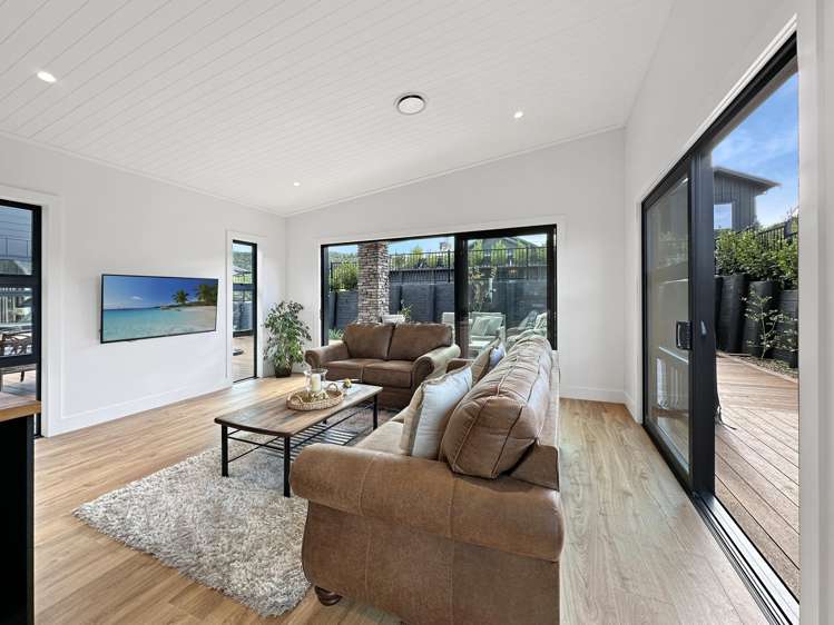 8 Broadleaf Way Kinloch_15