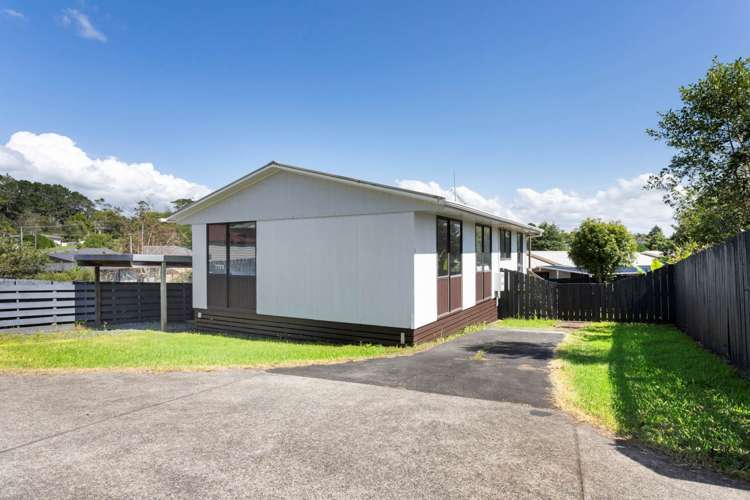 1/22 Starforth Place Henderson_14