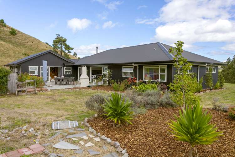 940 Mapara Road Kinloch_3