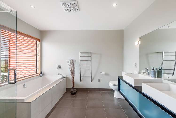 17 Westview Place Huntsbury_13