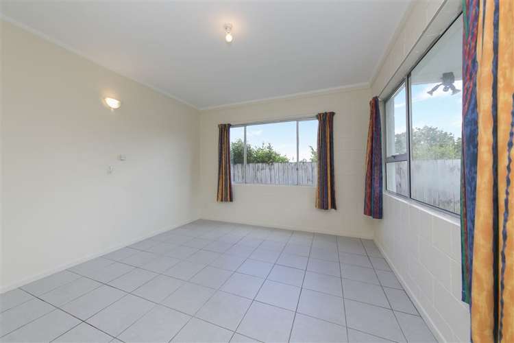 32 Don Buck Road Massey_14