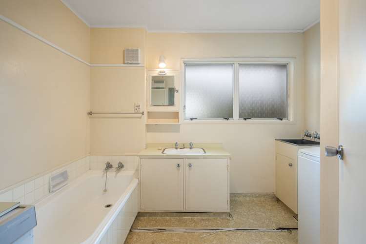 2/10 Box Hill Khandallah_8