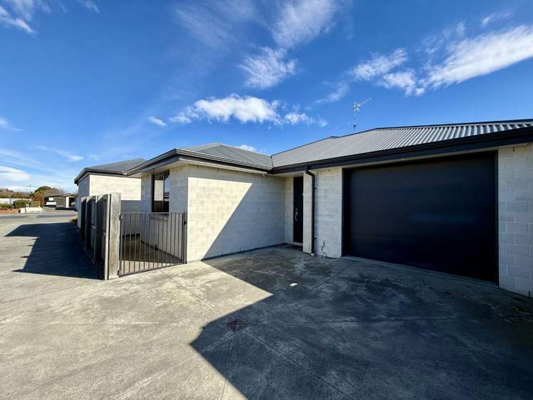 351A Burnett Street_0
