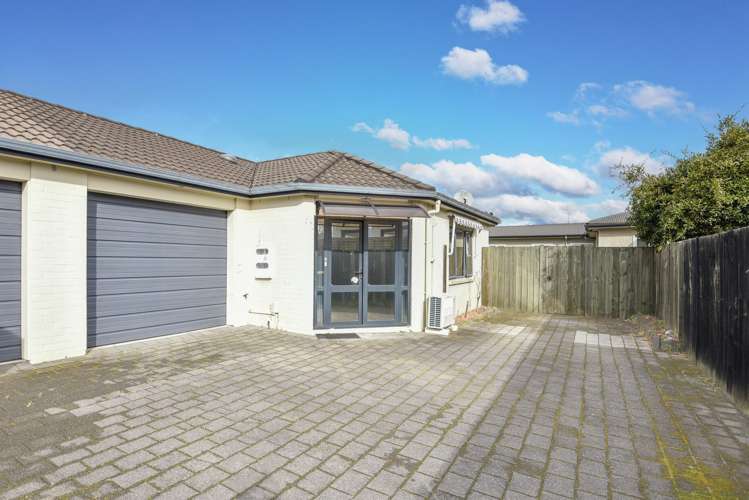 20B Ruihi Street Victoria_11