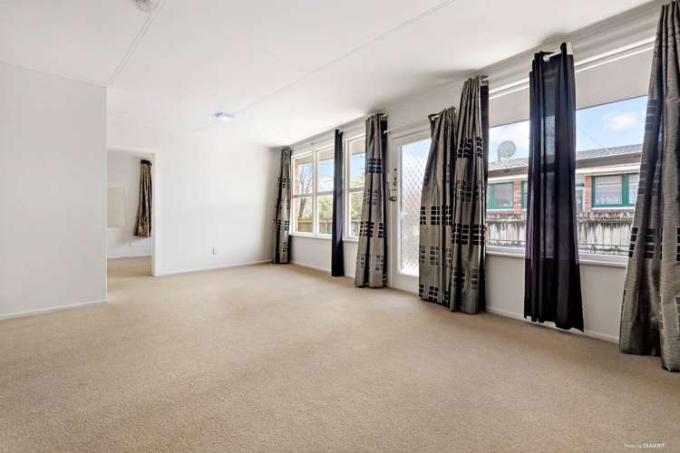 1/84 Portage Road New Lynn_5