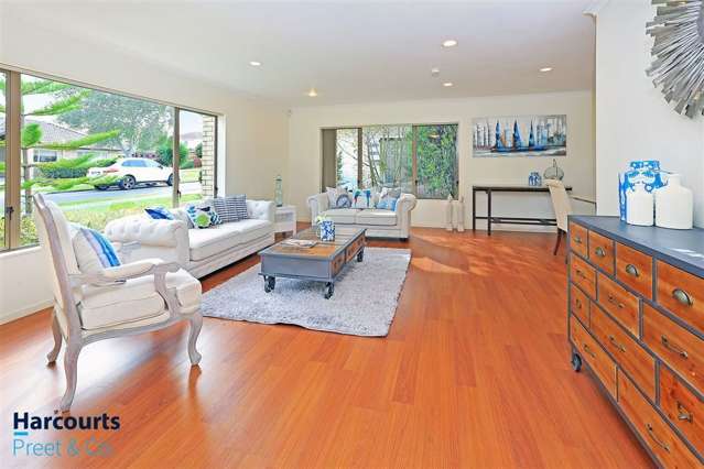 4 Cambrian Crescent Flat Bush_2