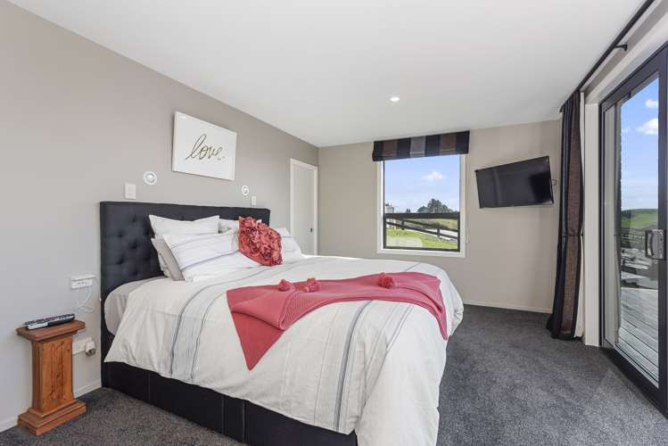 39 Houkura Rise Whatawhata_16