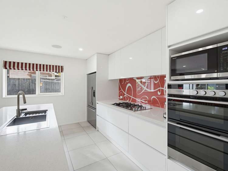 83 Dunford Street_3