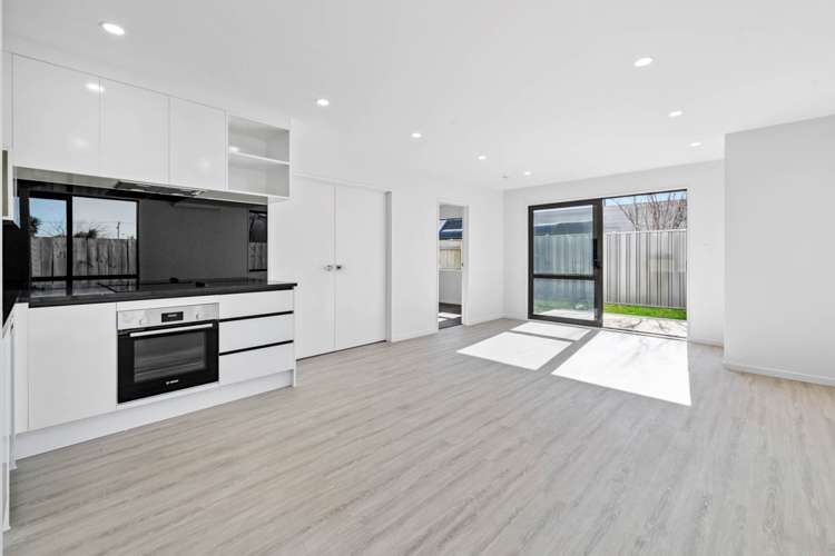 10/13 Kimpton Road_4