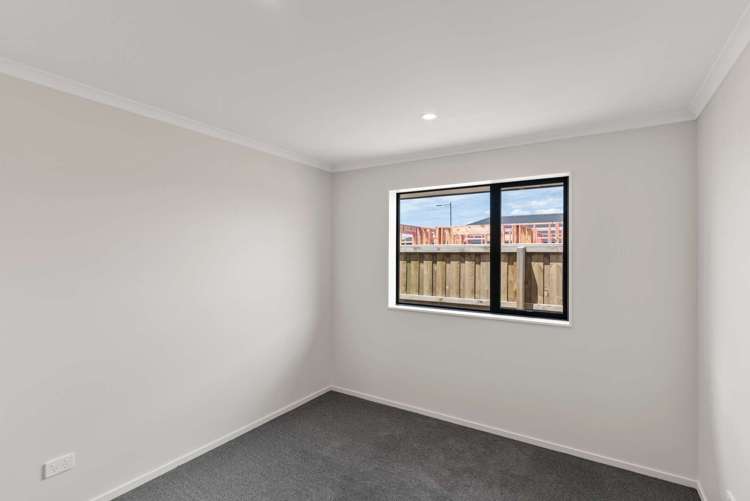 86 Broadway Parade Rolleston_11