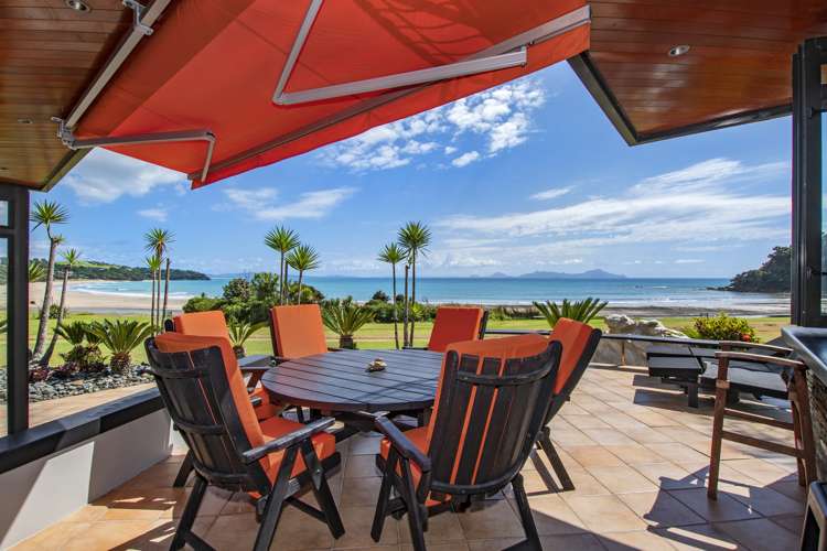 10 Breadalbane Place Langs Beach_20