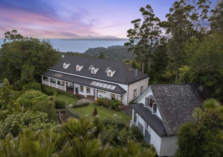 14 Rangiwai Road Titirangi_17