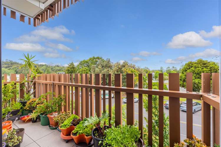 504/22 Library Lane Albany_4