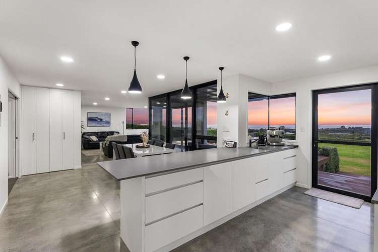 1 Ekuarangi Place Kaitake_10