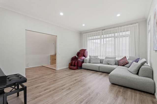 24 Pickaberry Avenue Karaka_2