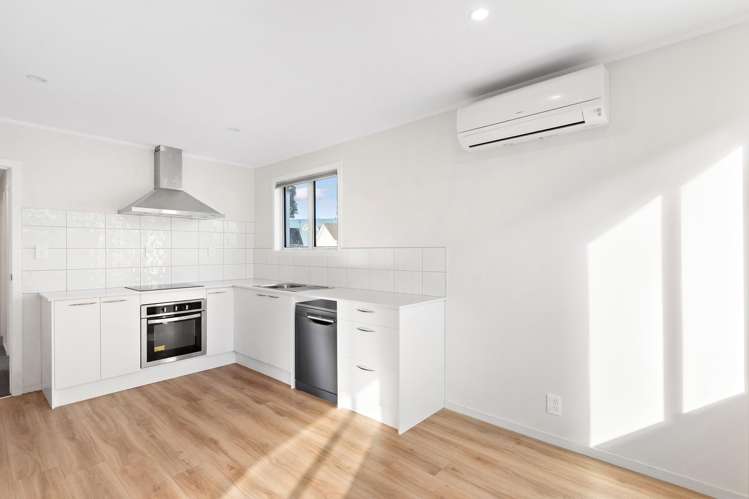 14 Hilda Road Favona_3