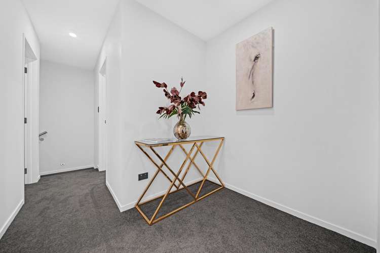 8B Von Sturmer Street Mangere East_12