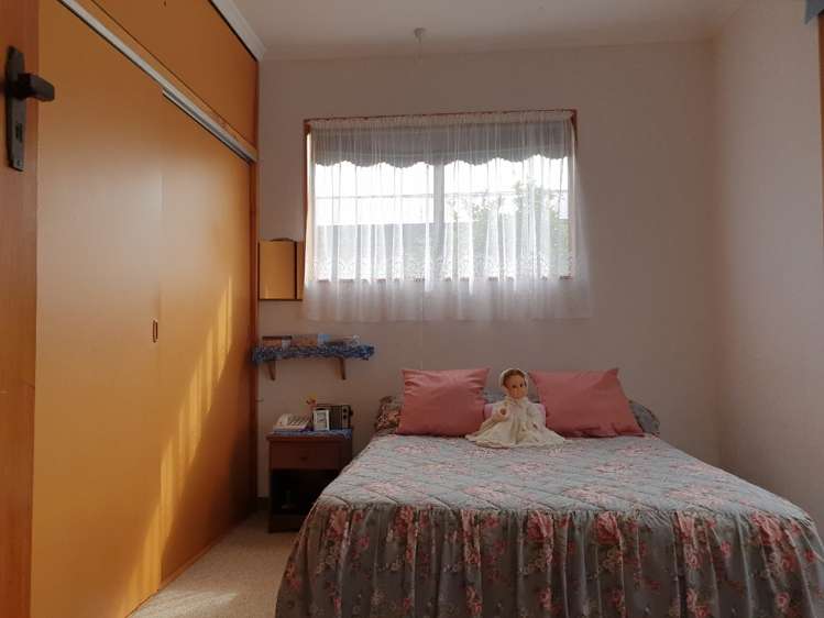 6 Achilles Street Blaketown_6