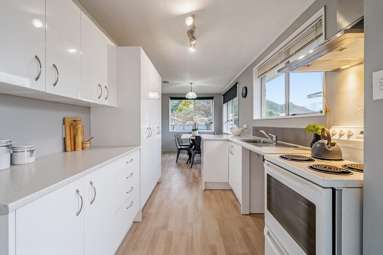 77 Pasadena Crescent_2