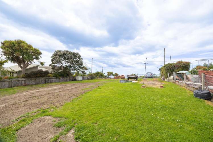 45 Sheffield Street Taieri Mouth_15