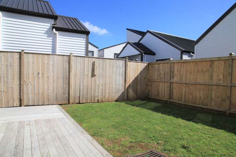 17 John Burn Road Takanini_7