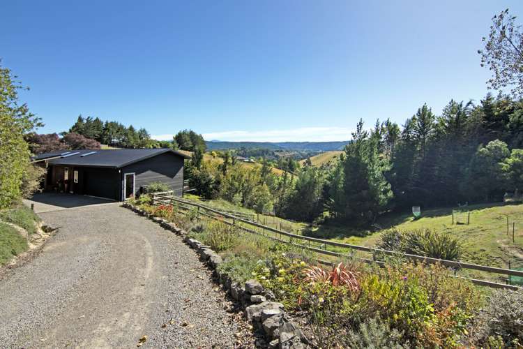 98 Totara View Road Wakefield_29