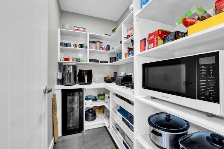 17 Honeyfield Drive Whalers Gate_13