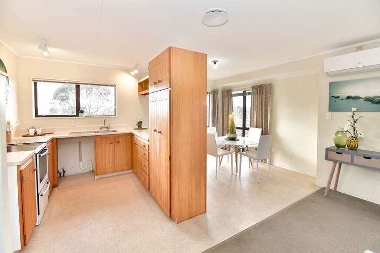 16 Petrel Place Massey_24