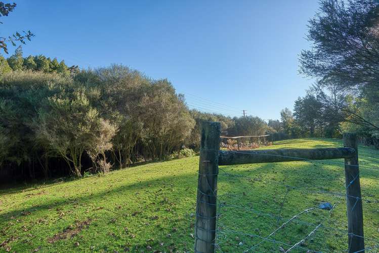 89 Russell Road Kaniere_26