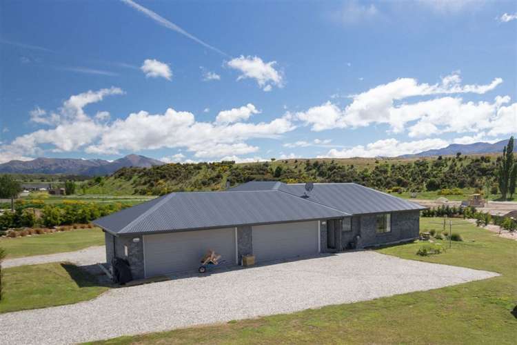 32 Pisa Road Luggate_16