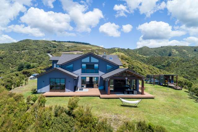 64 Onekainga Rise (Pvt) Whananaki_1