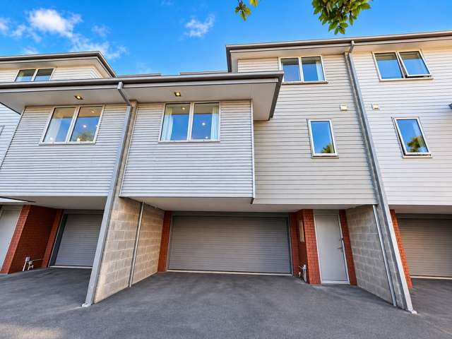 3-Bed, Double Garage and 3-Storeys